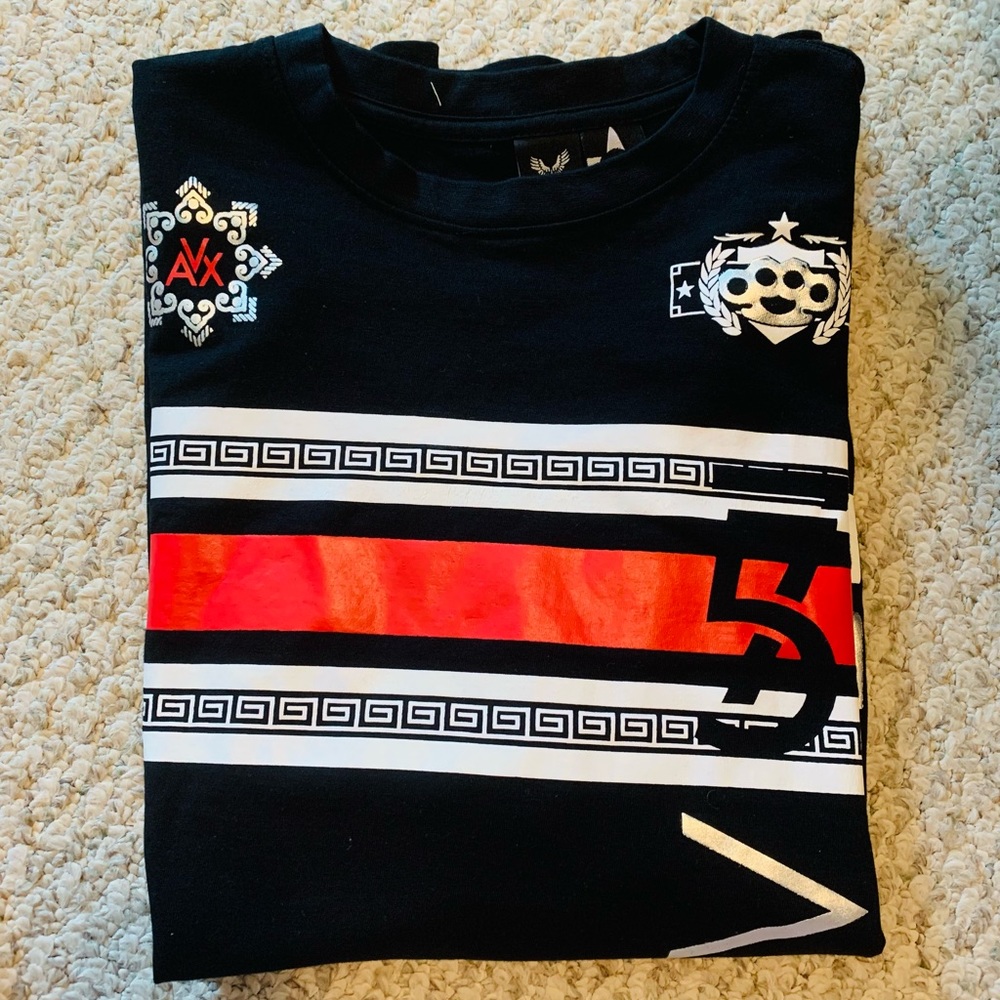 NWOT Men’s Avirex T-shirt